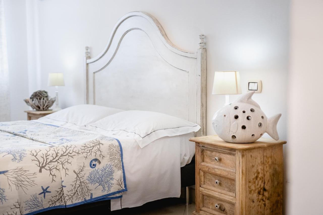 Love & Fama Hotel Sabaudia Ngoại thất bức ảnh