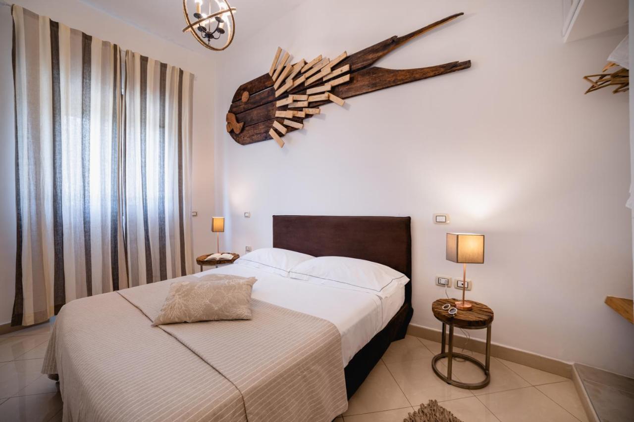 Love & Fama Hotel Sabaudia Ngoại thất bức ảnh