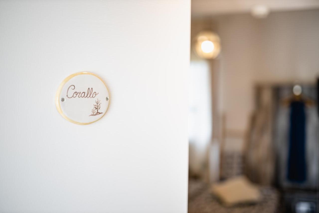Love & Fama Hotel Sabaudia Ngoại thất bức ảnh