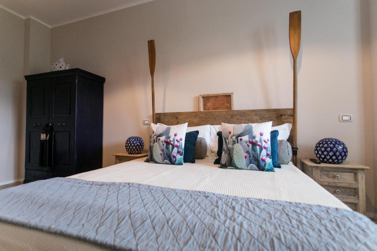 Love & Fama Hotel Sabaudia Ngoại thất bức ảnh